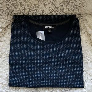 BNWT! Express top navy with diamond light blue !